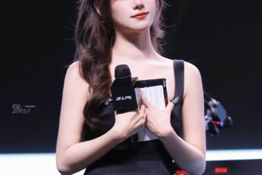 爱看球赛事数据 比分之外看什么：爱看球赛事数据栏目的赛区脉络读法